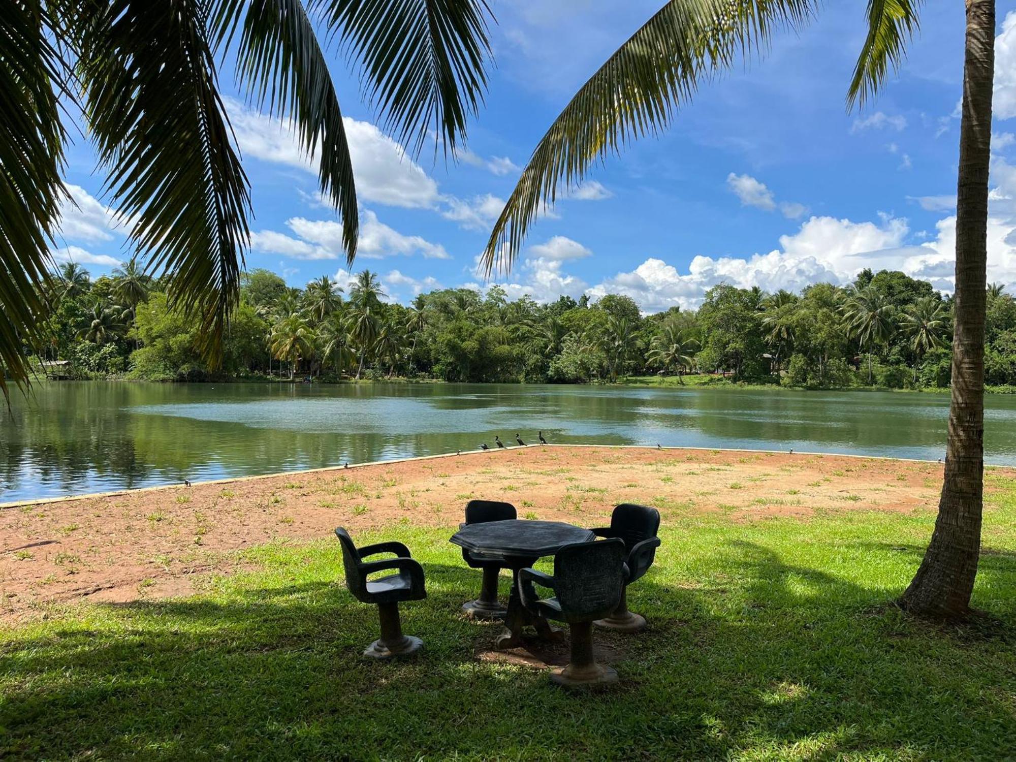 Yonan River Face Safari Resort Удавалаве Екстериор снимка