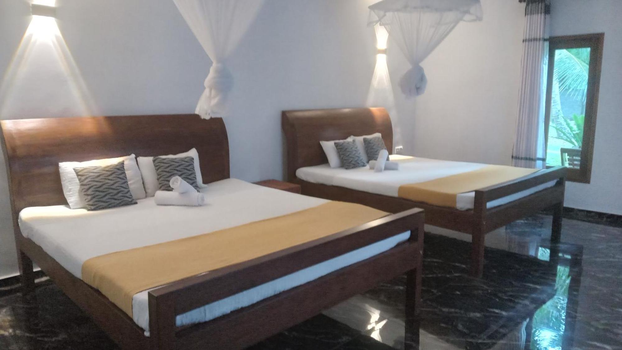 Yonan River Face Safari Resort Удавалаве Екстериор снимка